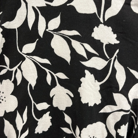 Time and Tru Leggings - Picture 3 of 13